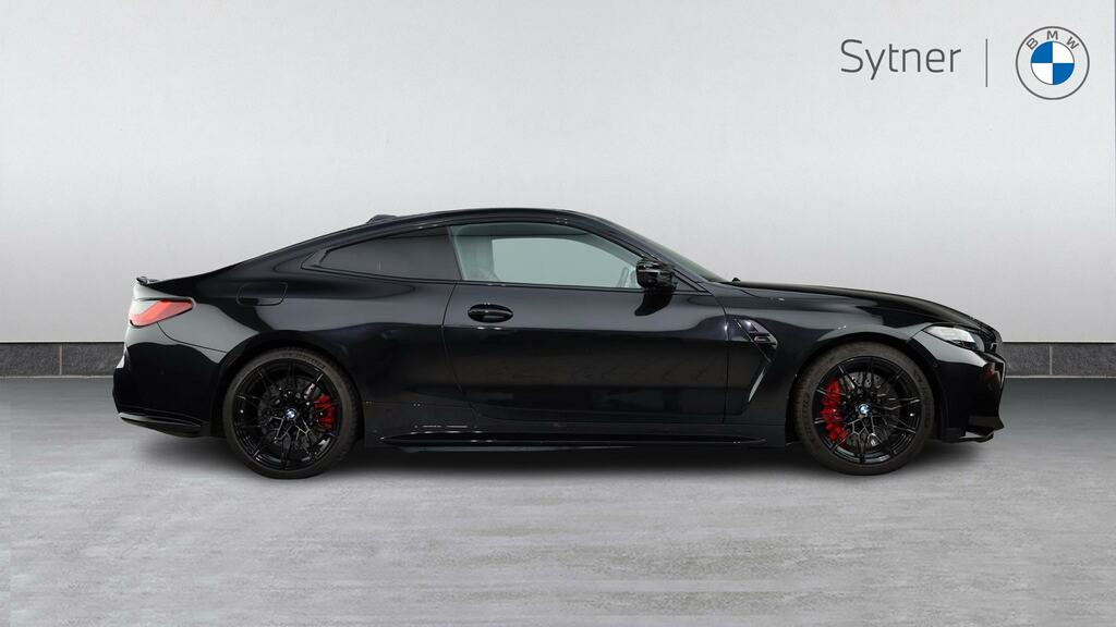 BMW M4 M4 Xdrive Competition M Step Black #3