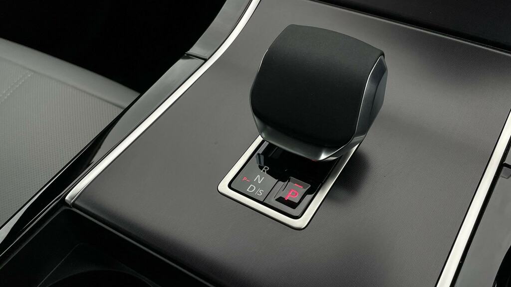 Land Rover Range Rover Velar D200 Mhev Belgravia Edition Santorini Black Black #13