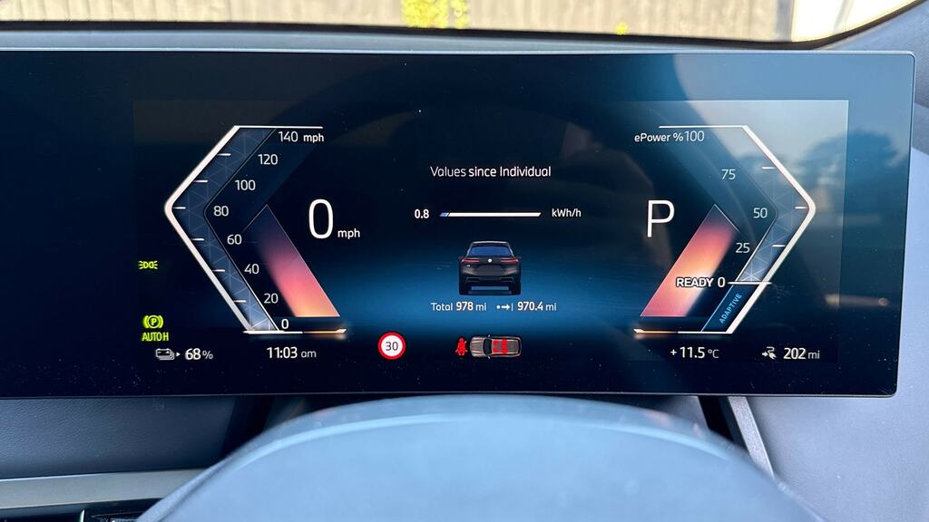 BMW iX 400Kw Xdrive60 M Sport 112Kwh Black #9