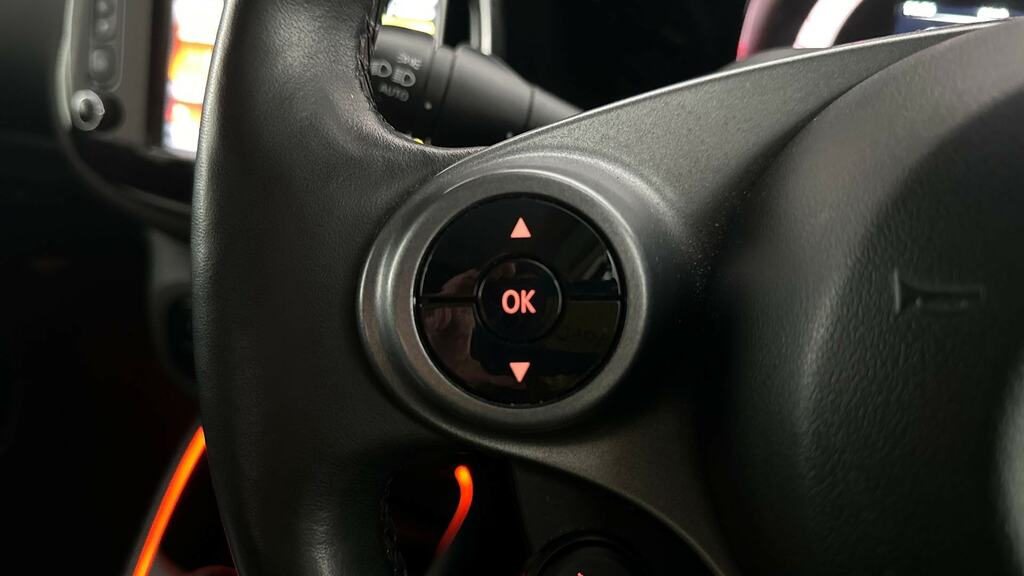 Smart Fortwo Coupe 60Kw Eq Pulse Premium 17Kwh 22Kwch Silver #17