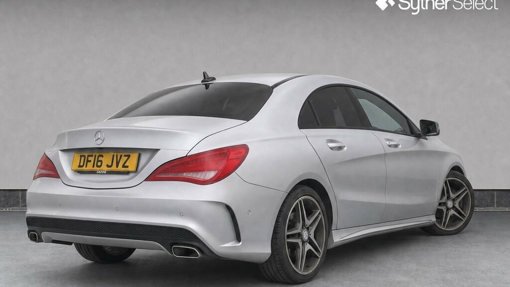 Mercedes-Benz CLA Class Cla 180 Amg Line Silver #4