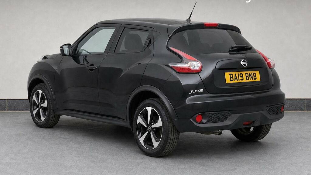 Nissan Juke Tekna White #3