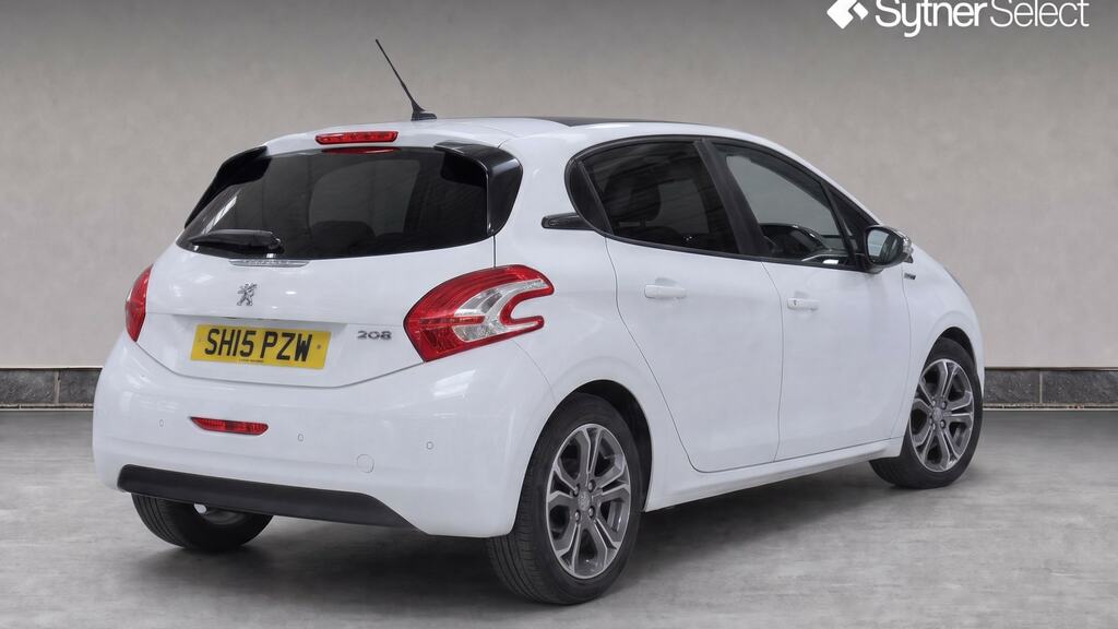 Peugeot 208 1.2 Vti Style White #4