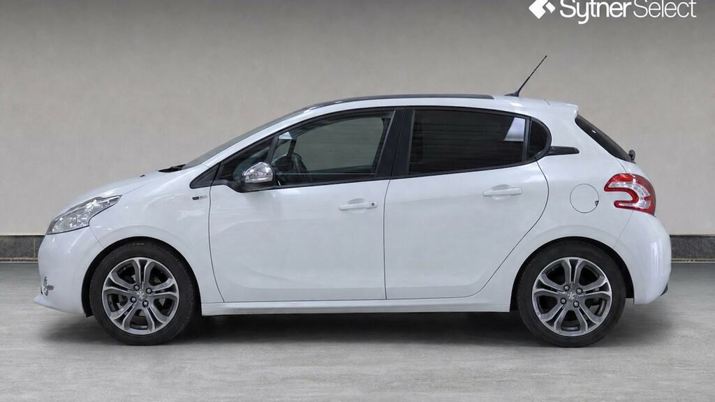 Peugeot 208 1.2 Vti Style White #6