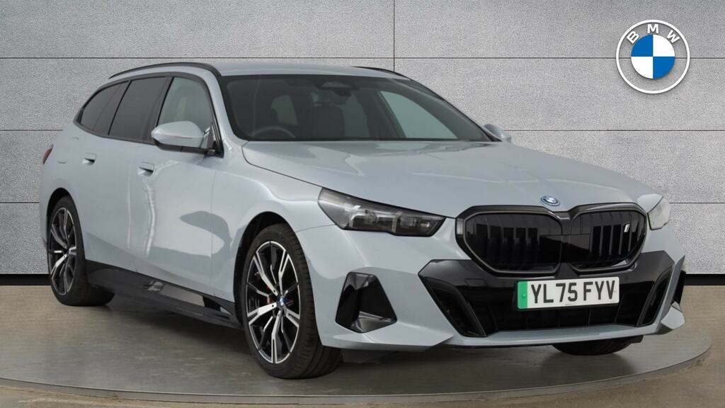 BMW i5 250Kw Edrive40 M Sport Pro 84Kwh Grey