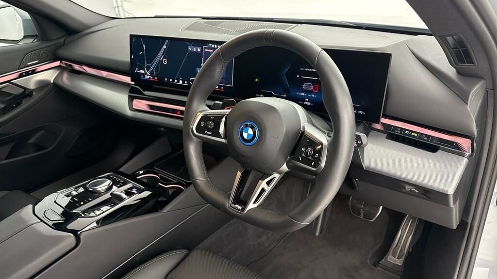 BMW i5 250Kw Edrive40 M Sport Pro 84Kwh Grey #6
