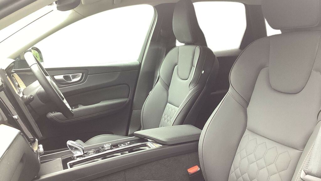 Volvo XC60 B5 Awd Plus Dark Mhev Blond Leather 20 Alloys 36 Blue #9