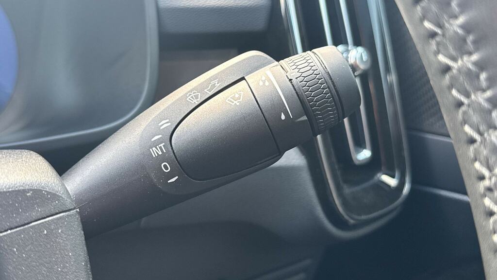 Volvo EC40 185Kw Ultra Dark 78Kwh 5-Seat Grey #23