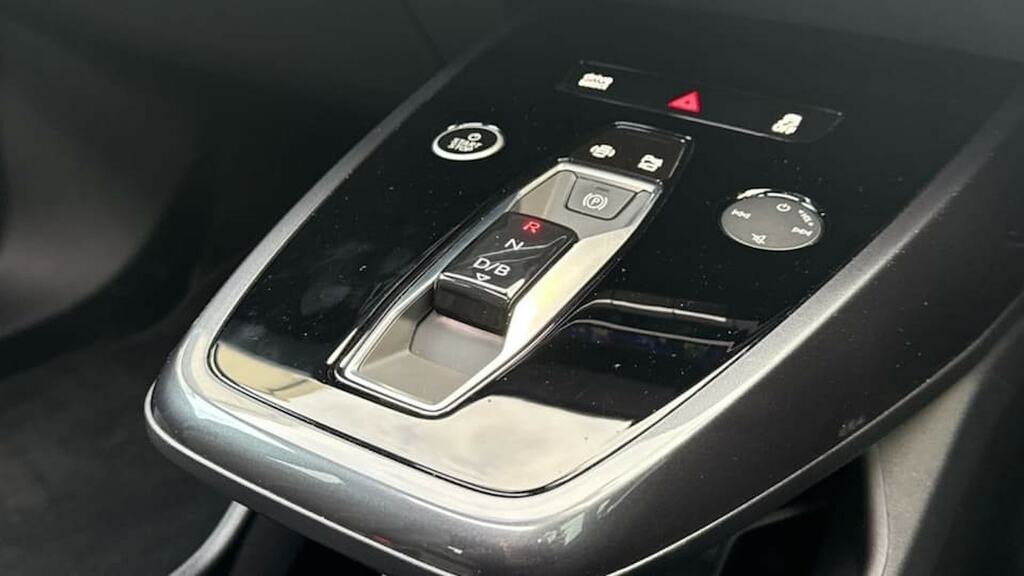 Audi Q4 E Tron Audi Q4 E-tron Estate 250Kw 55 Quattro 82Kwh Vorsp White #13