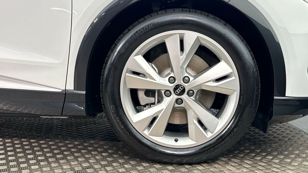 Audi Q4 E Tron 210Kw 45 82Kwh S Line Leather White #5