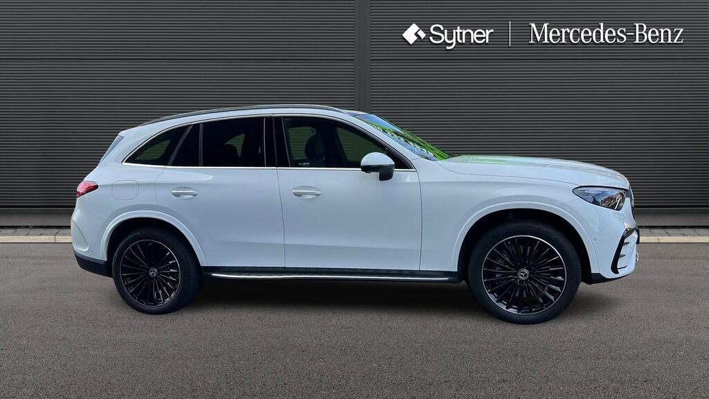 Mercedes-Benz GLC Class Glc 300E 4Matic Amg Line Prem Plus 9G-tronic White #4