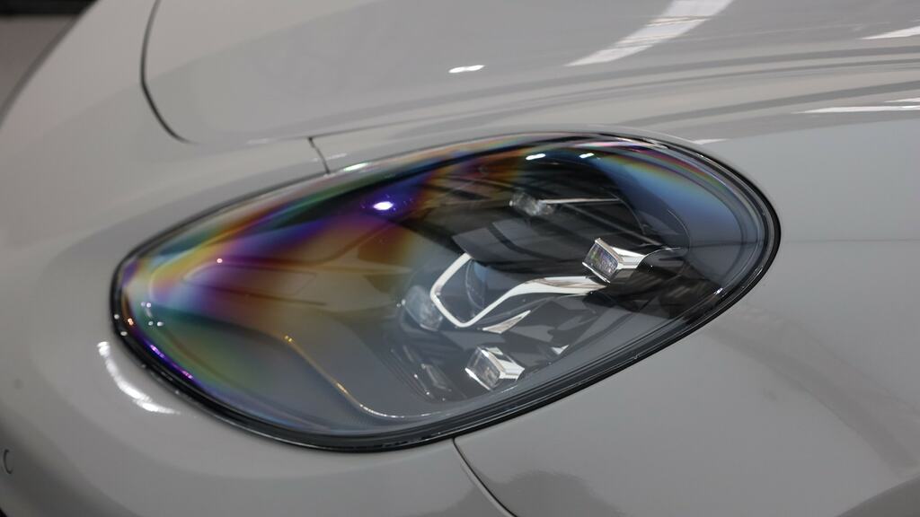 Porsche Panamera Panamera 4 Sport Turismo E-hybrid Silver #27