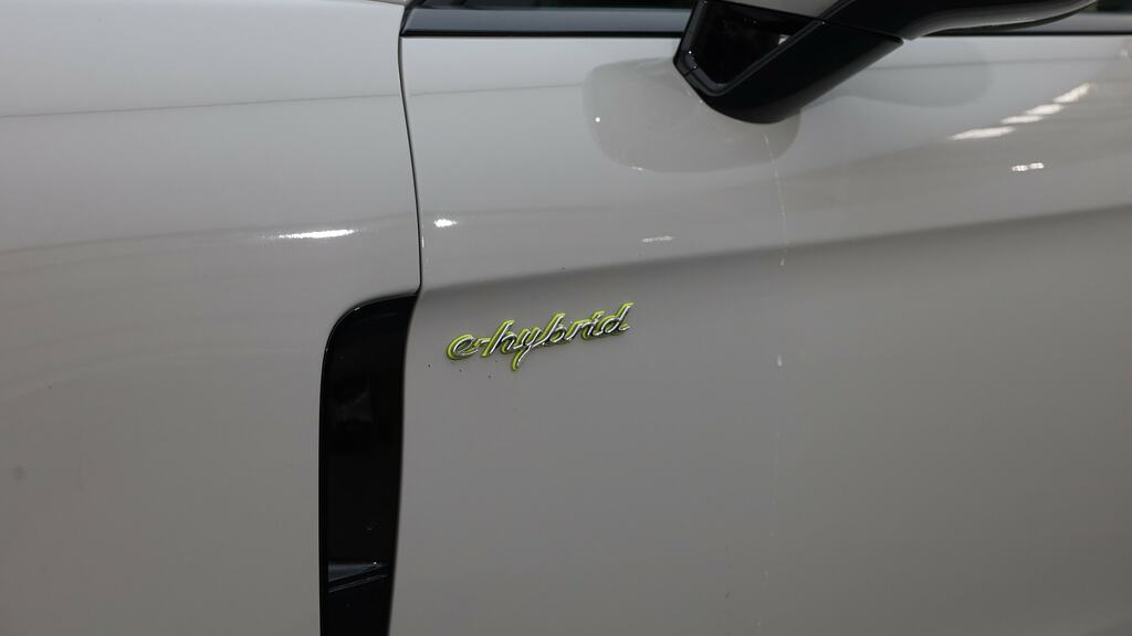 Porsche Panamera Panamera 4 Sport Turismo E-hybrid Silver #25