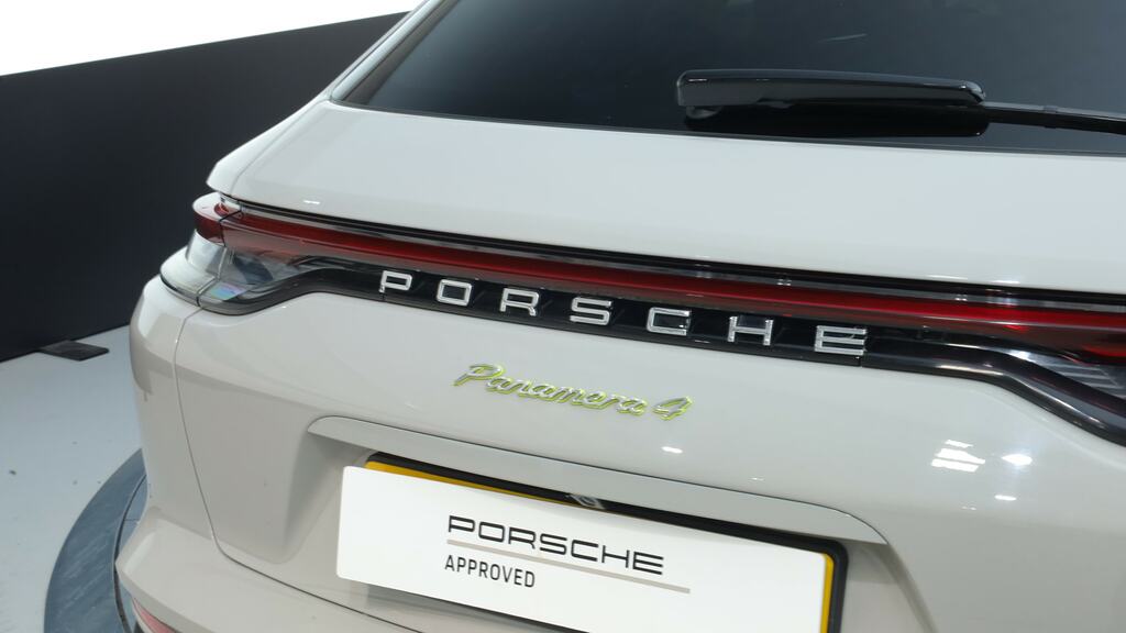 Porsche Panamera Panamera 4 Sport Turismo E-hybrid Silver #29
