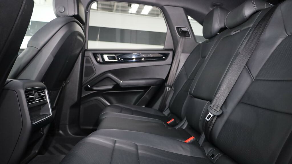Porsche Cayenne 2021 3.0 V6 E-hybrid 17.9Kwh Suv Plug-i Grey #20