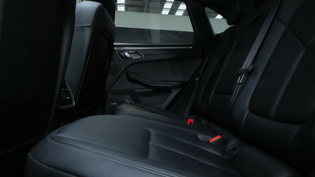 Porsche Macan 100Kwh Turbo Suv 4Wd 639 Ps Grey #19