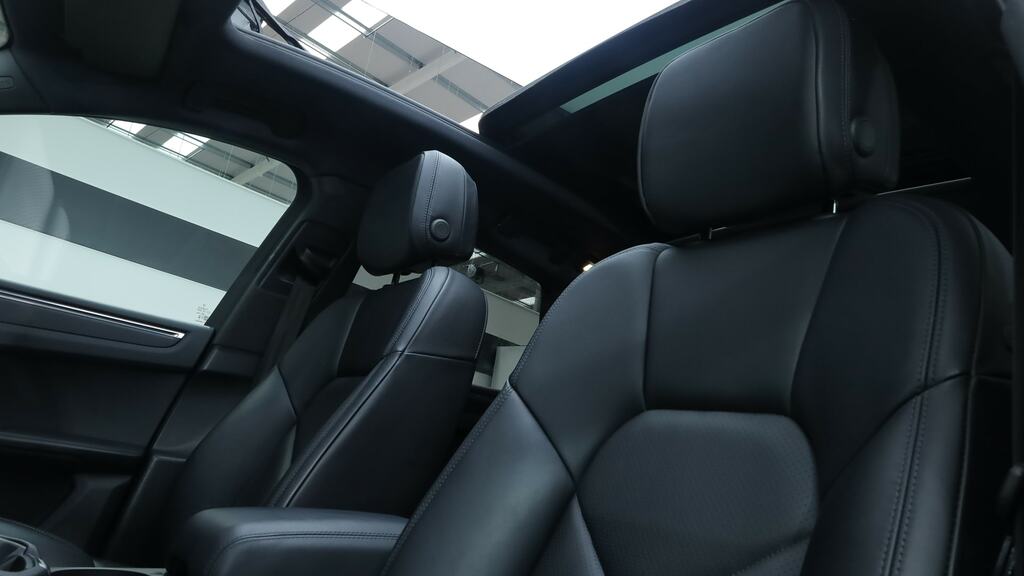 Porsche Macan 100Kwh Turbo Suv 4Wd 639 Ps Grey #18
