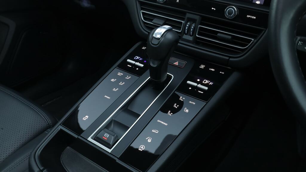 Porsche Macan 100Kwh Turbo Suv 4Wd 639 Ps Grey #16