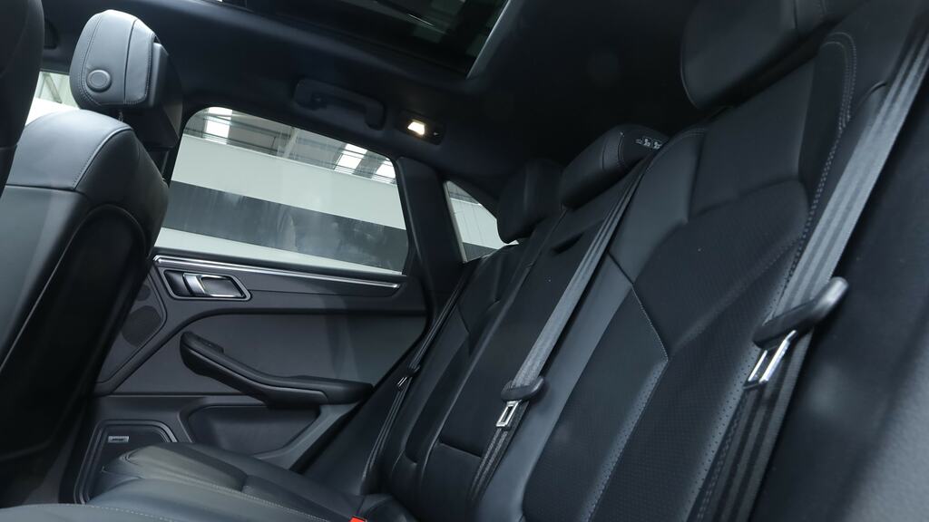 Porsche Macan 100Kwh Turbo Suv 4Wd 639 Ps Grey #20