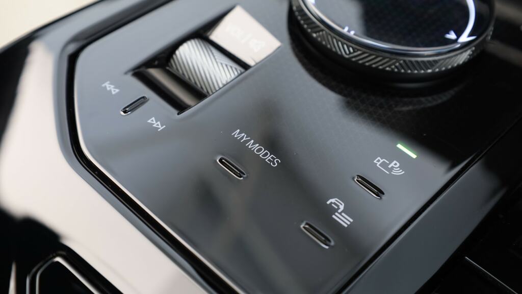 BMW 5 Series 520I M Sport Pro Saloon #19