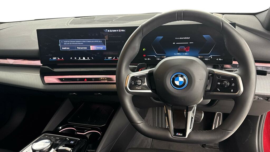 BMW i5 250Kw Edrive40 M Sport Pro 84Kwh Red #5