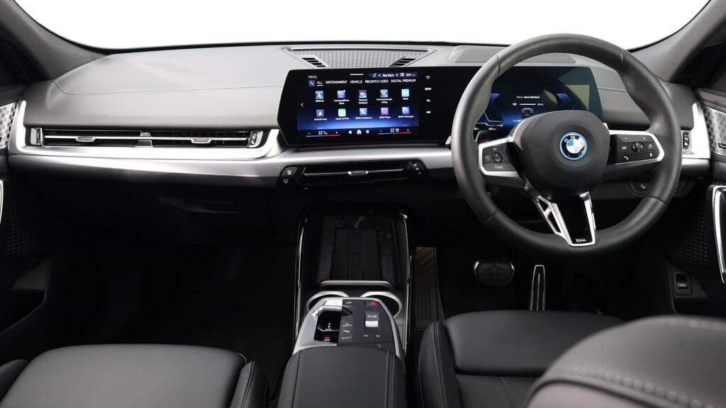 BMW iX2 150Kw Edrive20 M Sport 65Kwh Tech Black #4
