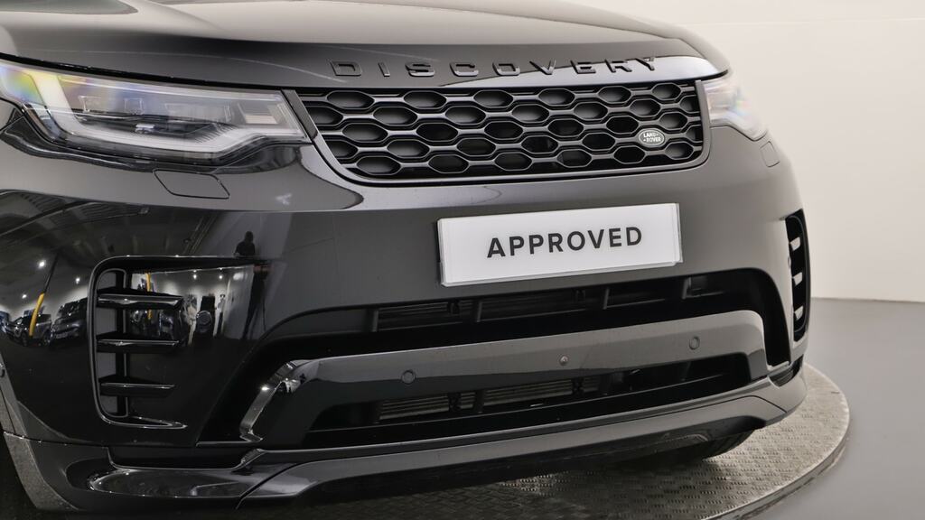 Land Rover Discovery 3.0 D350 Metropolitan Edition 2025 Black #27