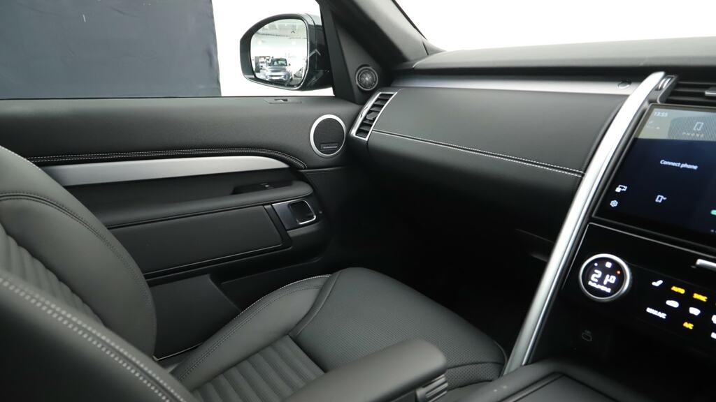 Land Rover Discovery 3.0 D350 Metropolitan Edition 2025 Black #20