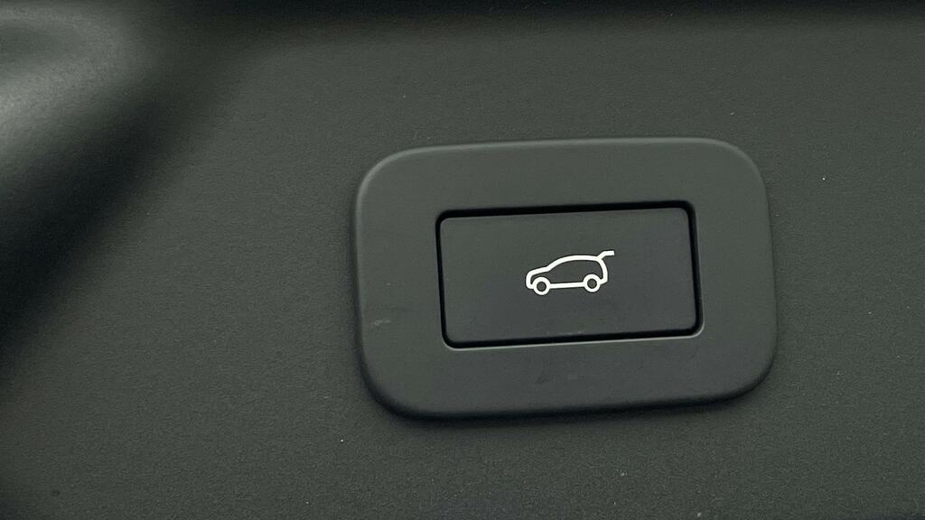 Land Rover Range Rover Velar P400e Belgravia Edition 1Ag Santorini Black Black #30