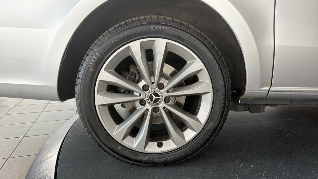 Mercedes-Benz V Class V220 D Sport 9G-tronic Extra Long Grey #24