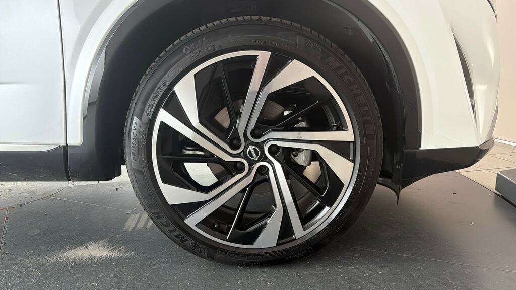 Nissan Qashqai 1.3 Dig-t Mh Tekna  #24