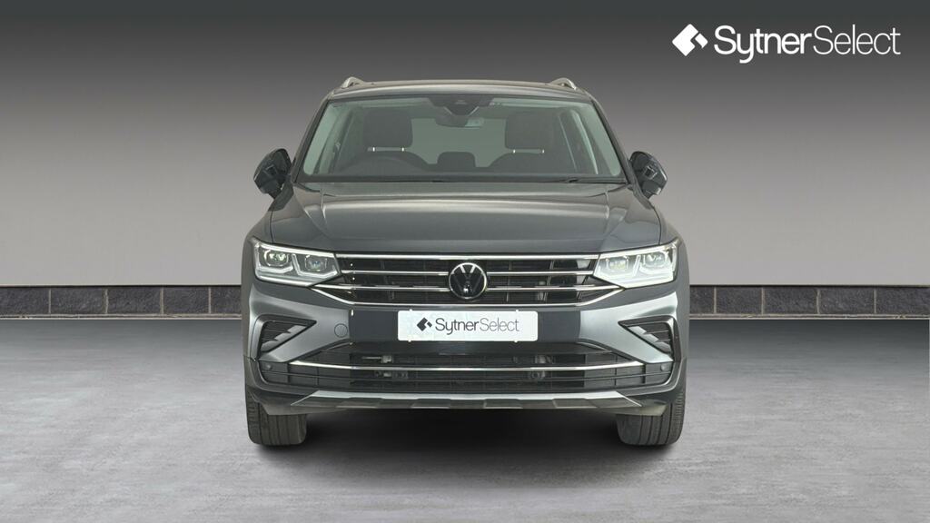 Volkswagen Tiguan 1.4 Tsi Ehybrid Elegance Dsg Grey #4