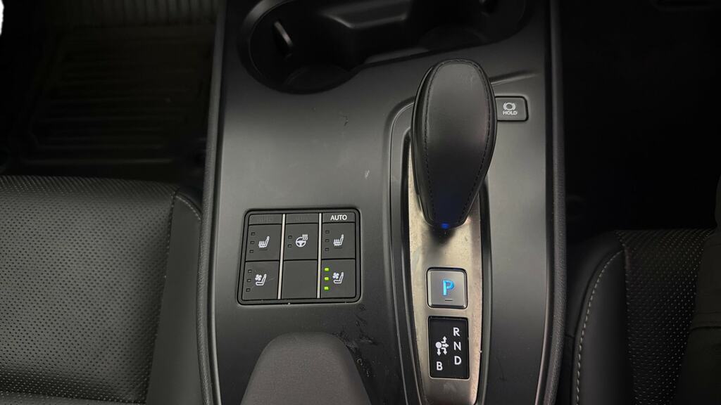 Lexus UX 250H 2.0 F-sport Design Cvt White #14