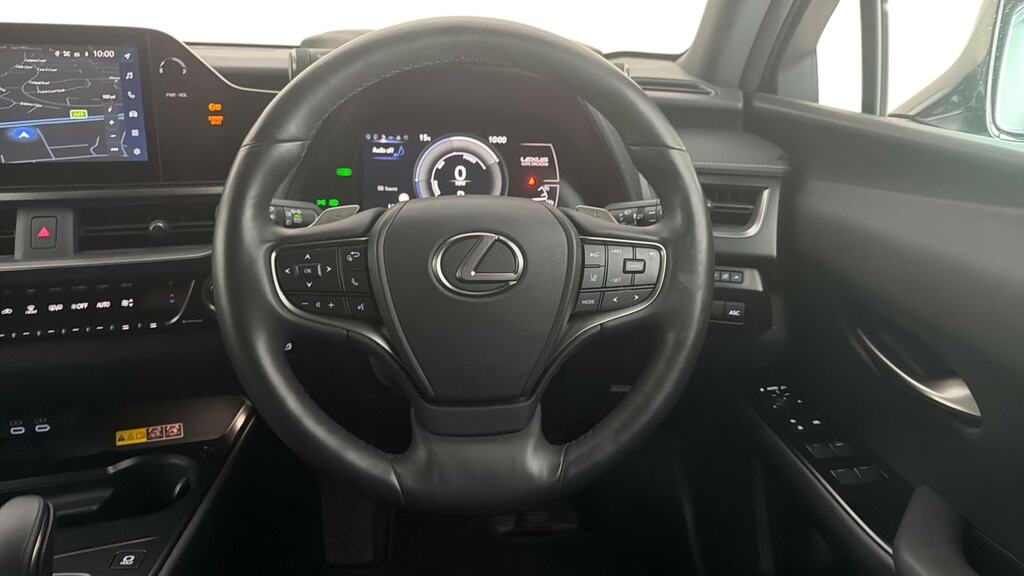 Lexus UX 250H 2.0 F-sport Design Cvt White #8