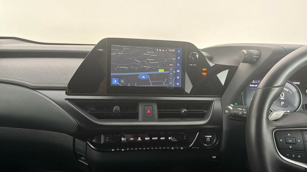 Lexus UX 250H 2.0 F-sport Design Cvt White #7
