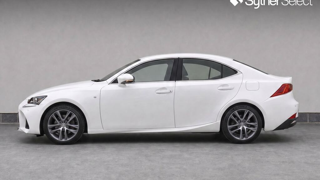 Lexus IS 300H Executive Edition Cvt White #6
