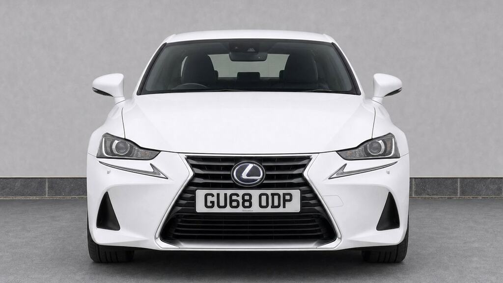 Lexus IS 300H Executive Edition Cvt White #5