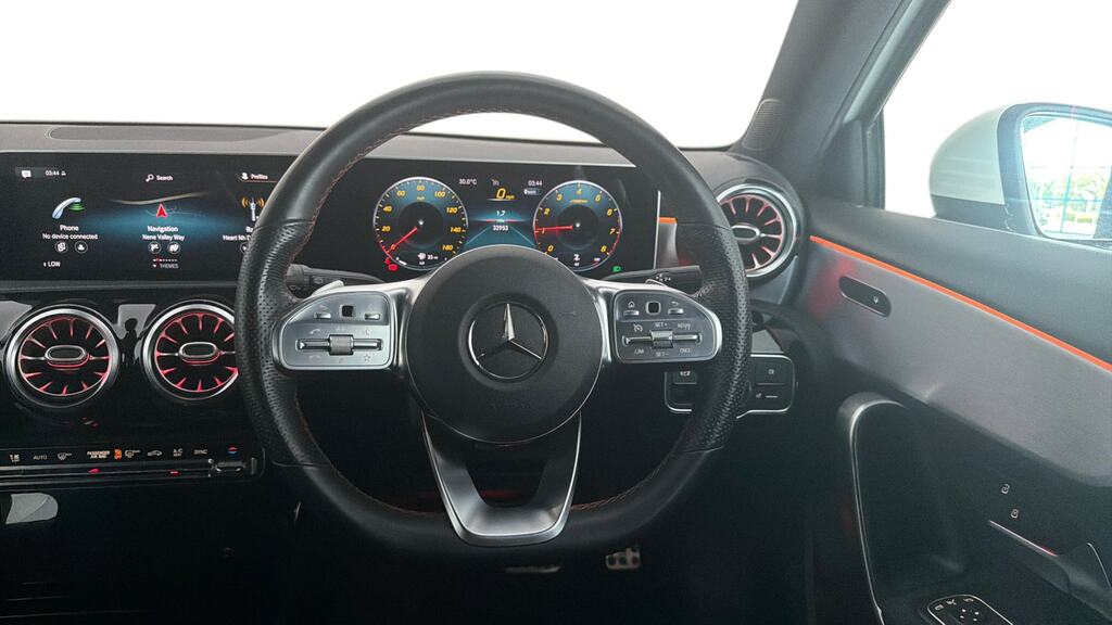 Mercedes-Benz A Class 1.3 A180 Amg Line Executive 7G-dct Euro 6 Ss Grey #8