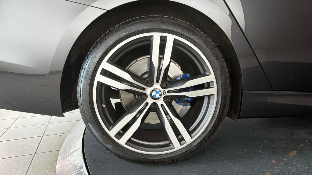 BMW 6 Series Gran Turismo 630I Se Grey #24