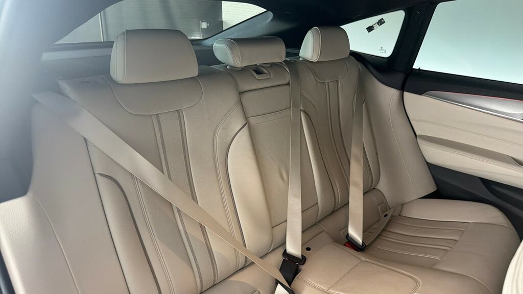 BMW 6 Series Gran Turismo 630I Se Grey #12