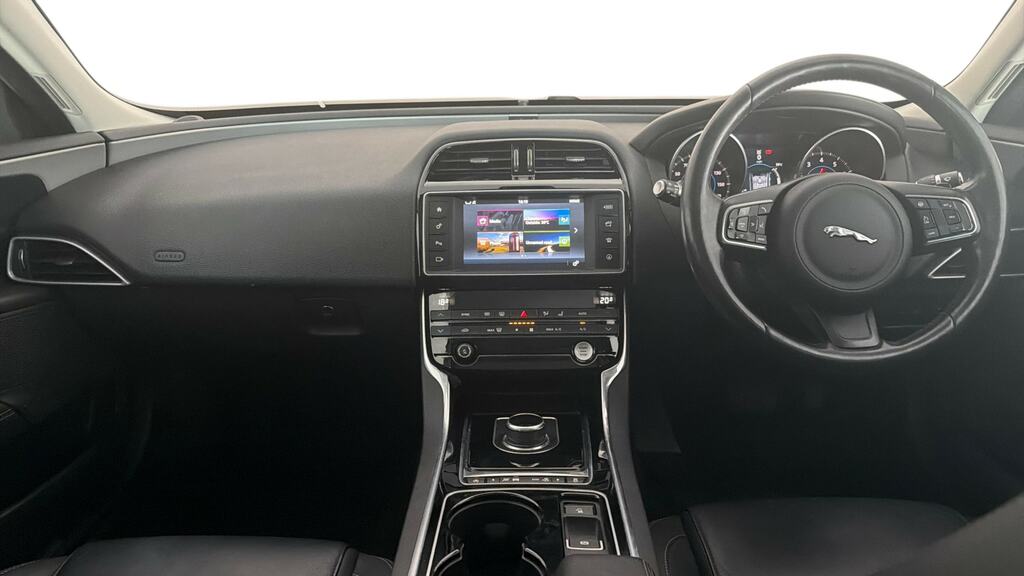 Jaguar XE 2.0 Prestige Grey #6