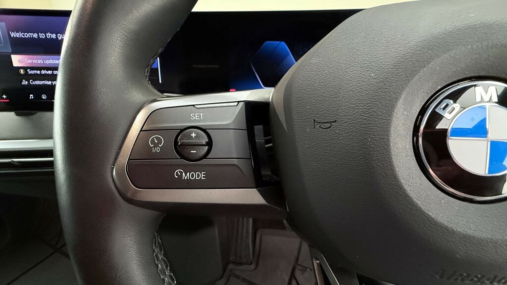 BMW iX 240Kw Xdrive40 M Sport 76.6Kwh Grey #17