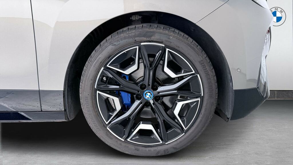 BMW iX 240Kw Xdrive40 M Sport 76.6Kwh Grey #14
