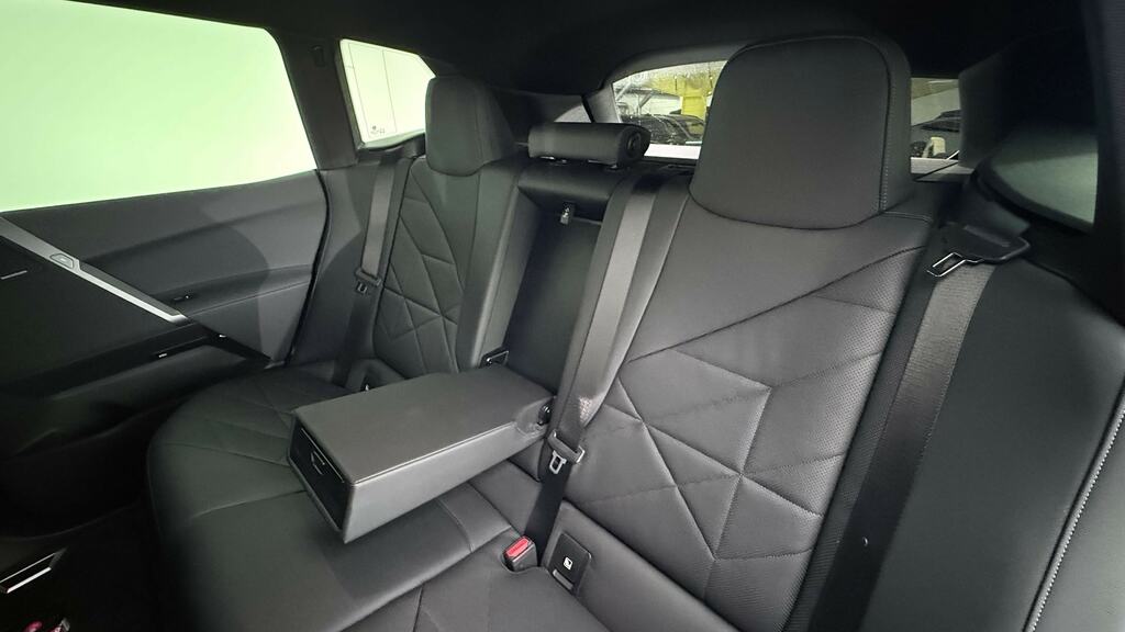 BMW iX 240Kw Xdrive40 M Sport 76.6Kwh Grey #12
