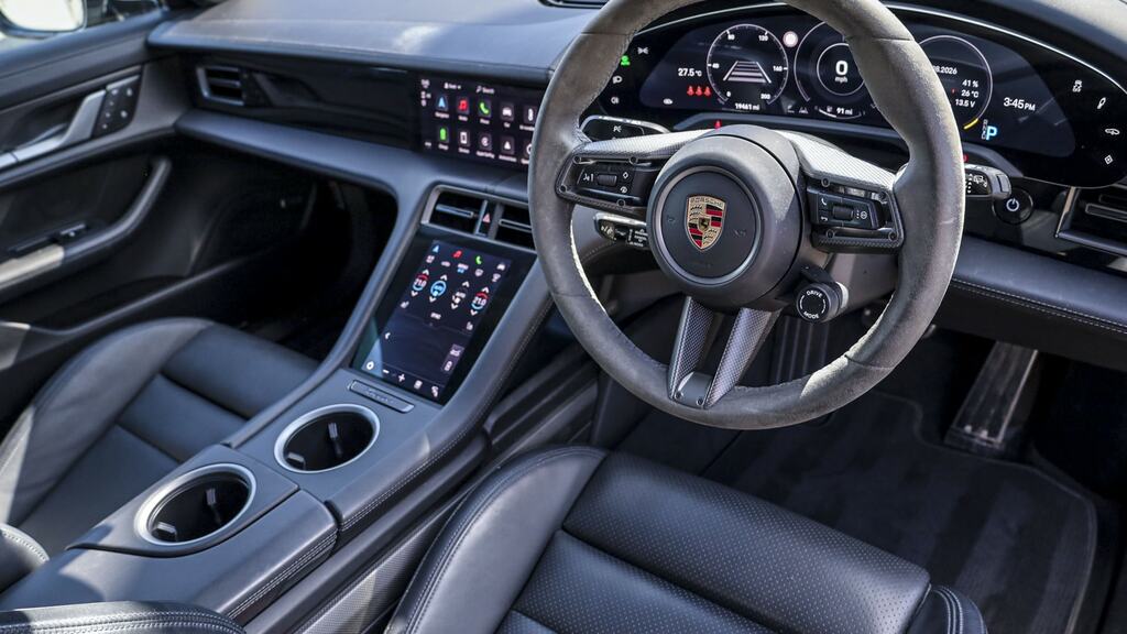 Porsche Taycan 560Kw Turbo S 93Kwh Grey #3