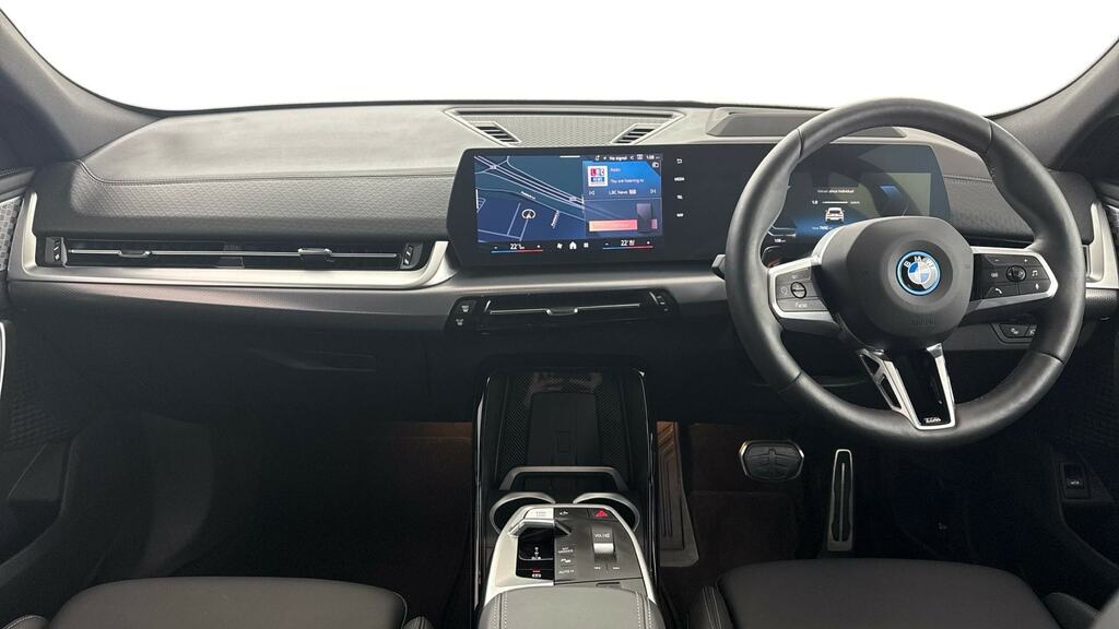 BMW iX2 150Kw Edrive20 M Sport 65Kwh Techpro White #4