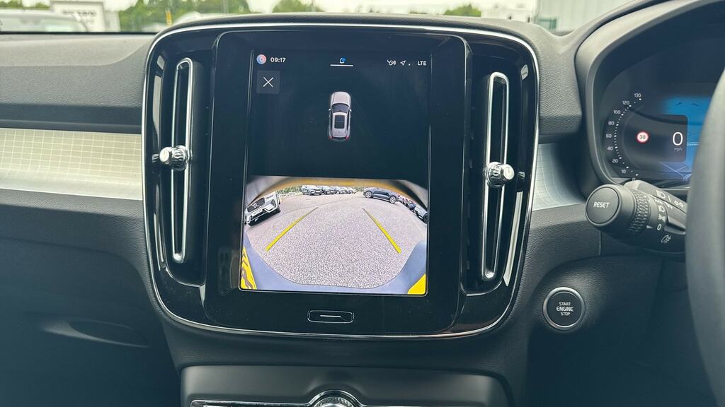Volvo XC40 Ultra, B4 Mild Hybrid, Dark Black #29