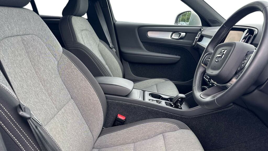 Volvo XC40 Ultra, B4 Mild Hybrid, Dark Black #9