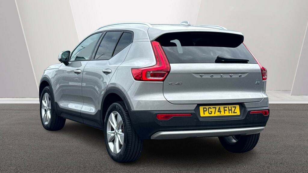 Volvo XC40 2.0 B3p Core Silver #2