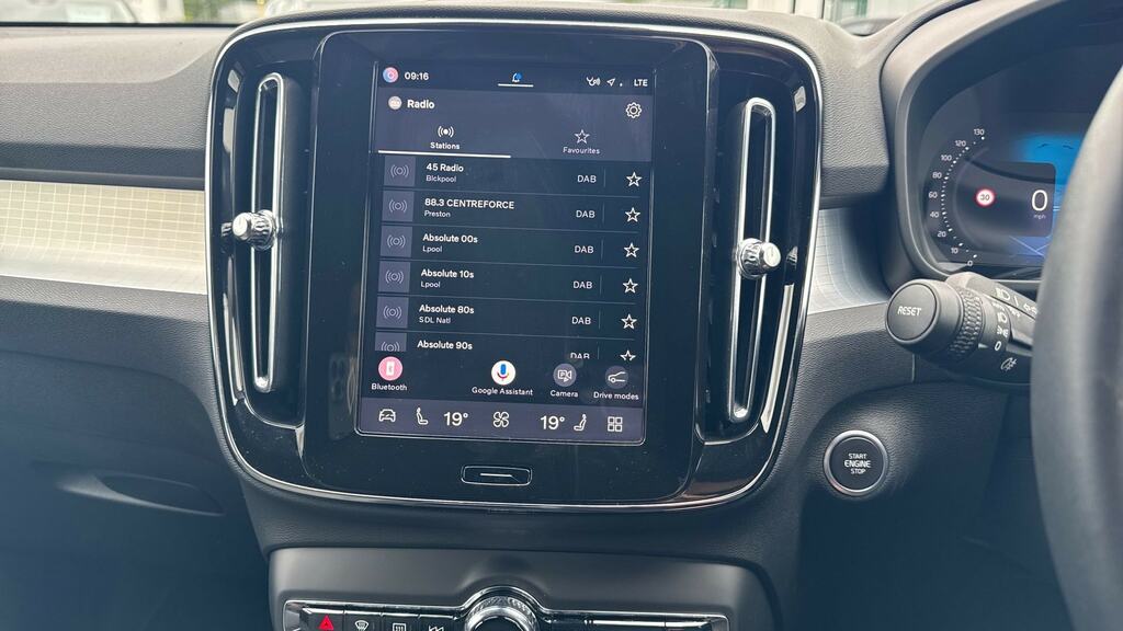 Volvo XC40 Ultra, B4 Mild Hybrid, Dark Black #27